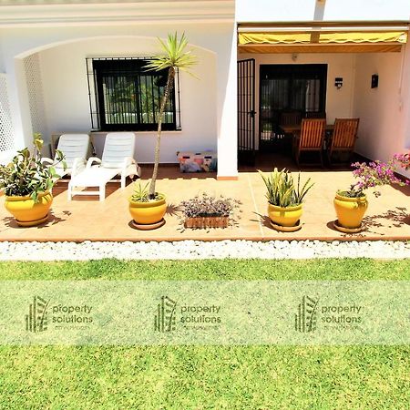 PUEBLO DEL PARQUE 2 - Piscina, terraza y jardín Apartamento Benalmádena Exterior foto