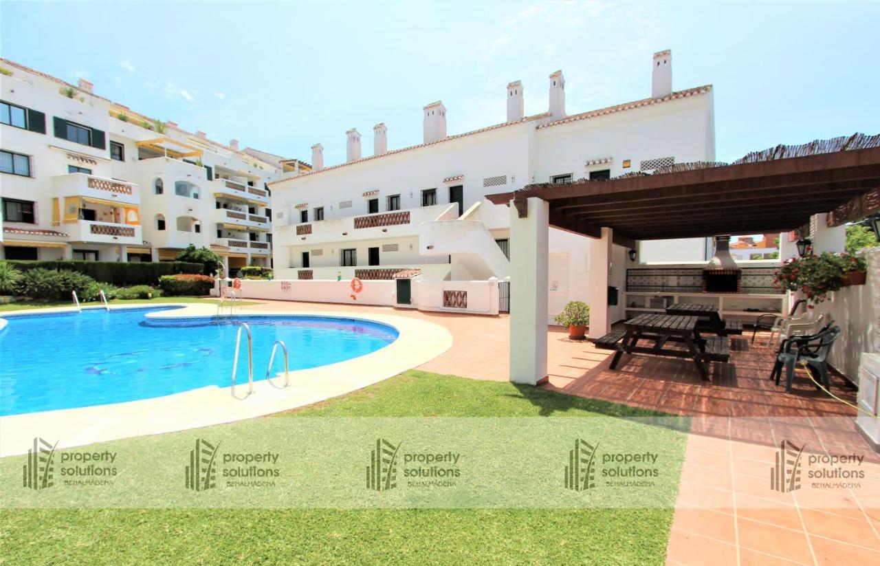 PUEBLO DEL PARQUE 2 - Piscina, terraza y jardín Apartamento Benalmádena Exterior foto